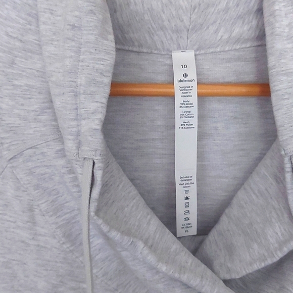 Nwot- lululemon - Picture 2 of 5